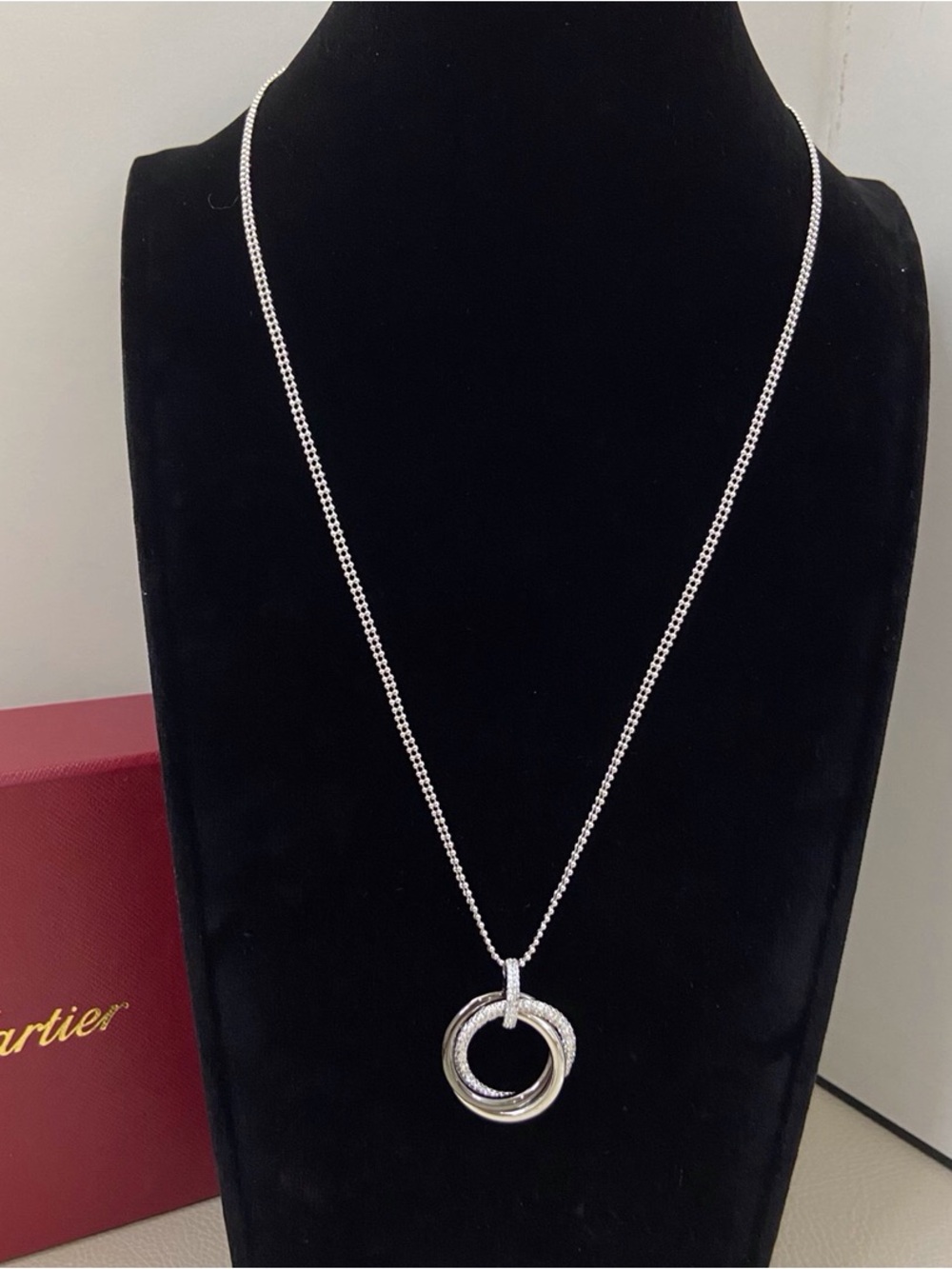 Excellent Used Condition Cartier Necklacet